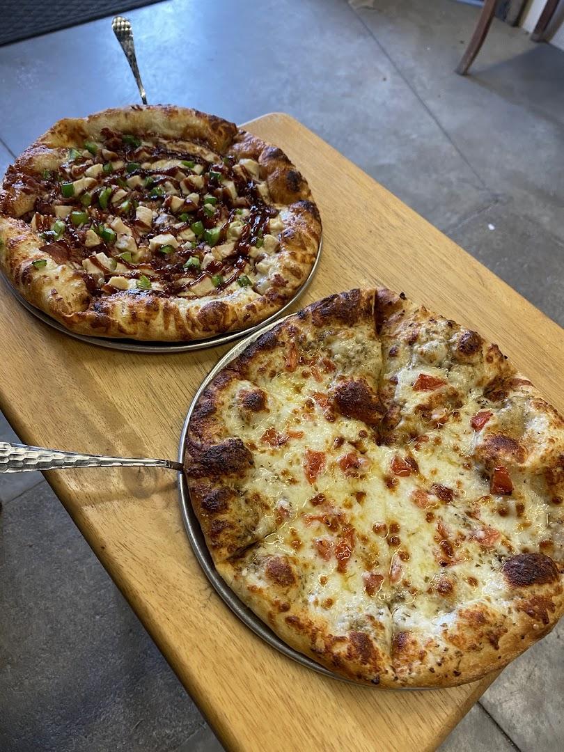 Dough Girls Pizza